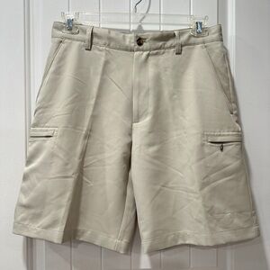 Men’s Izod Golf Shorts in Ivory